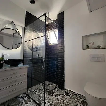 Marina Apartment