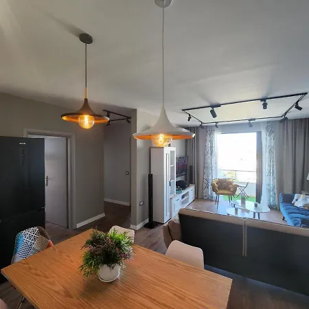 Marina Apartment *